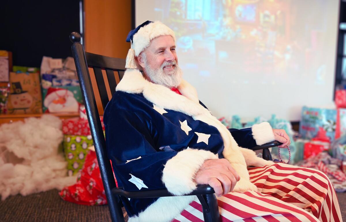 2025_HA_Christmas_open_house_santa