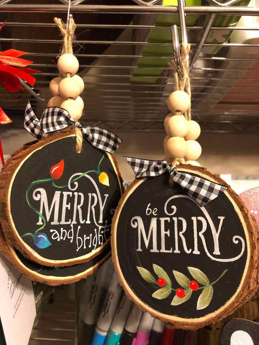 2025_HA_Merry_Earrings