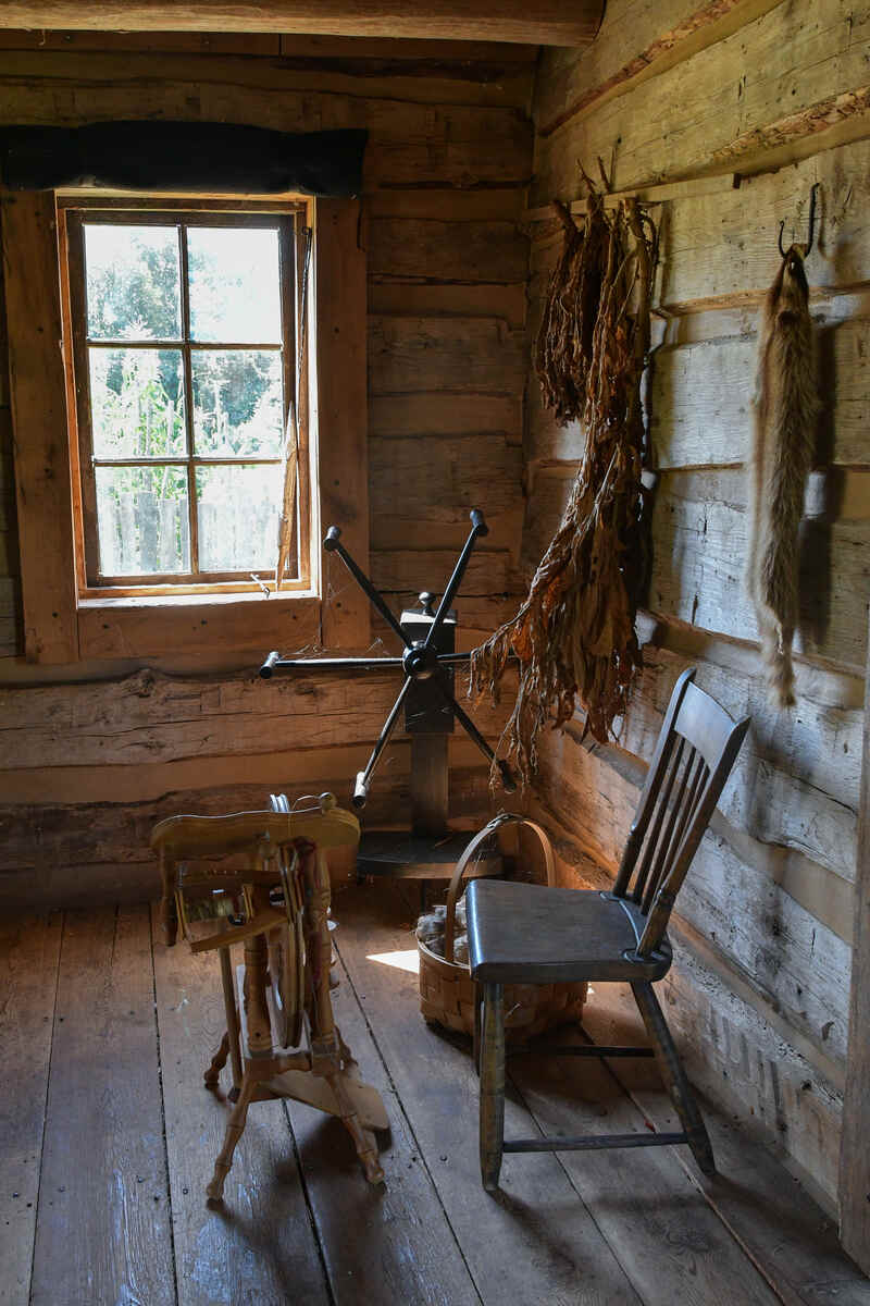 Display of room with furniture and window at the American Civil War Museum
