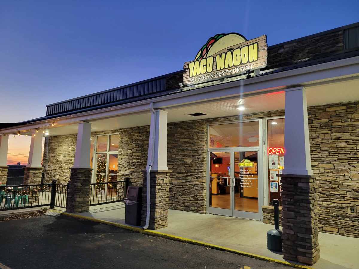 Front of the Taco Wagon Restaurant